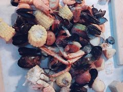 -The Crab Pot Seattle