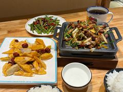 -快乐老家三鲜饺子东北菜(南六中路店)