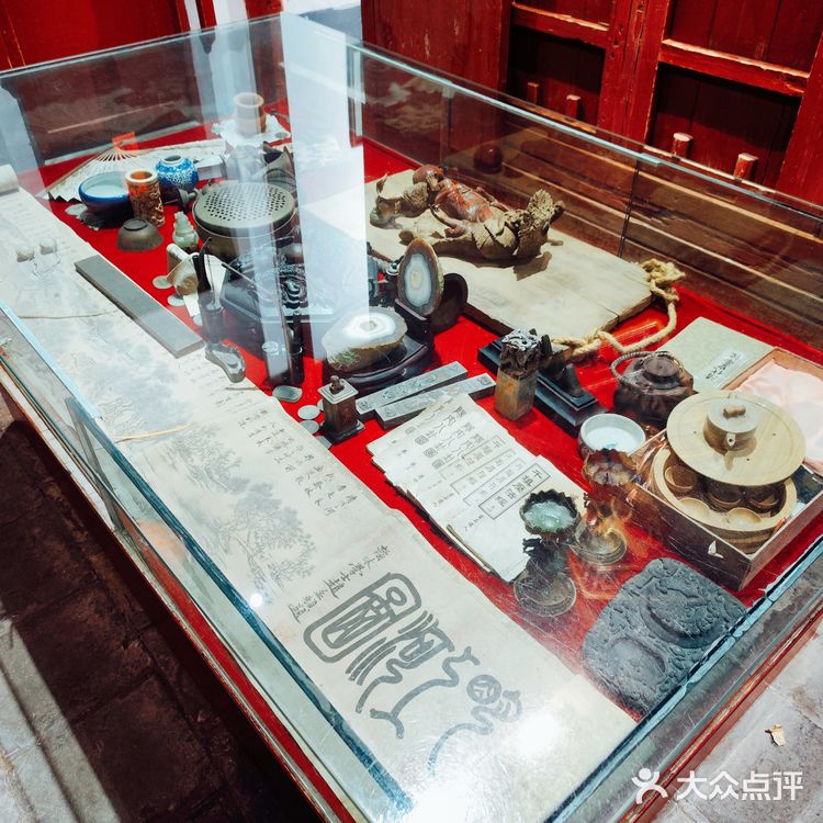 三杯鸡旗舰店：一杯米酒、一杯猪油、一杯酱油