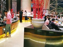 自助取餐区-上海齐鲁万怡大酒店·辣椒屋咖啡厅
