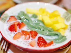 士多啤梨芒果绿茶拉面-甜心妈妈·榴莲星级糖水(北京路总店)