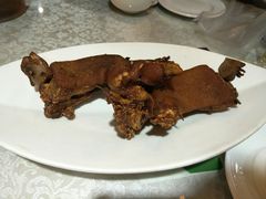 -眷江南之小蓝鲸(王府大街店)