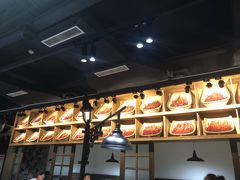 -红九格老火锅(三峡广场店)