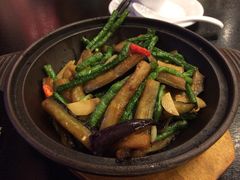 豇豆茄子煲-和园餐厅
