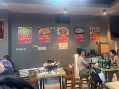 大堂-范贤光鸡公煲(平乐园总店)