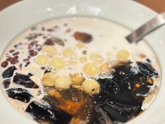 -RUXU入续糖水铺与包(卓悦中心店)