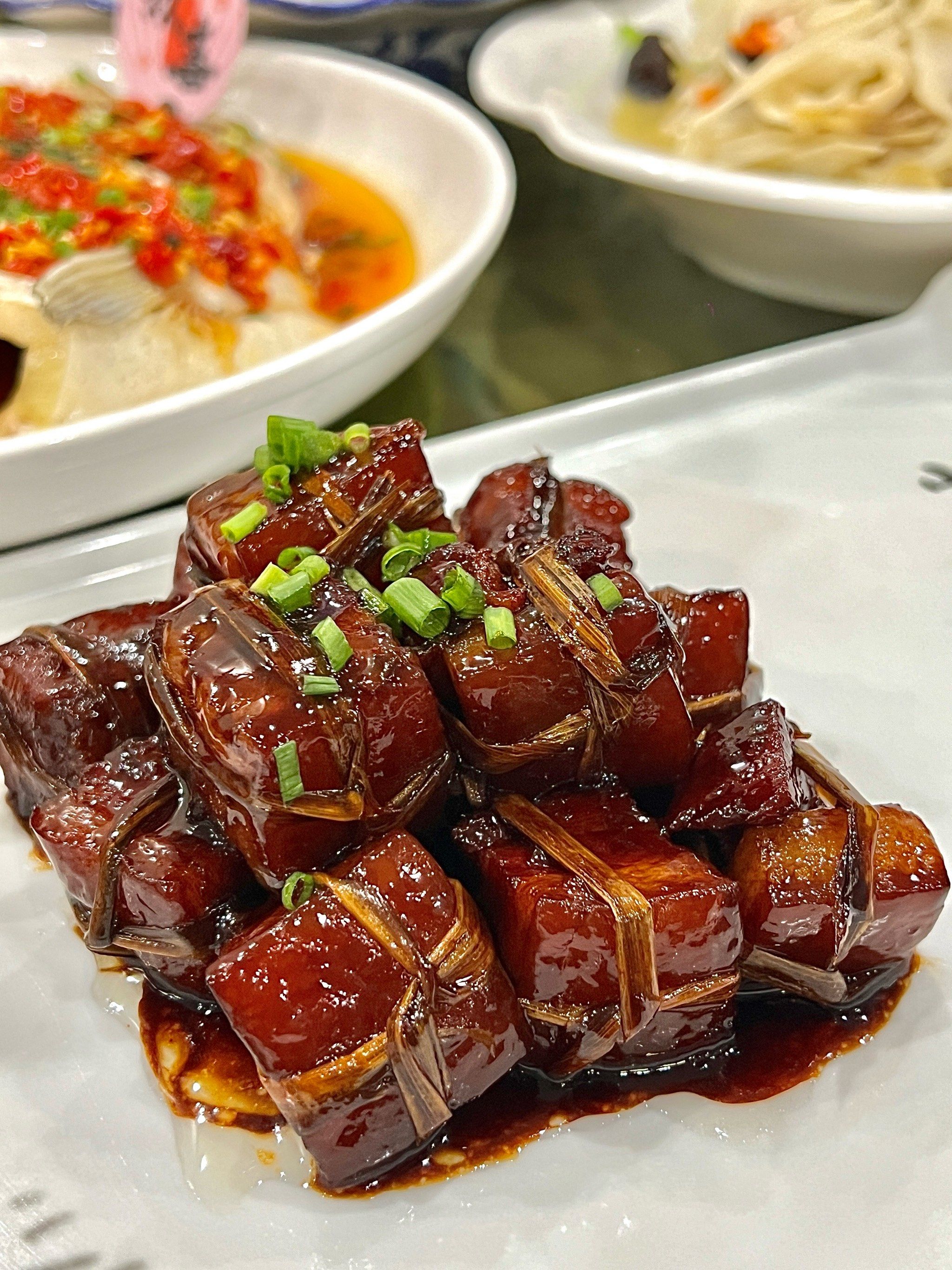 开了13年的阳澄湖农家乐📍红烧肉真的顶