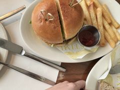 -IES Restaurant(去未舍店)