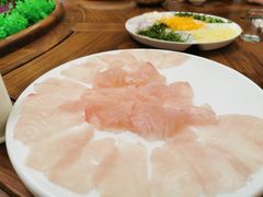-陆川港酒楼(亭洪店)