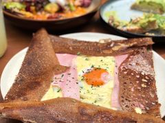 鸡蛋蘑菇熏肉荞麦可丽饼-RAC BAR(安福路店)