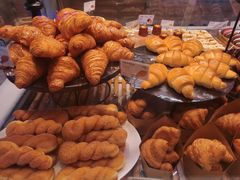 迷你羊角-巴黎贝甜(大宁国际商业广场店)