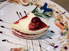 -Mark&Mars Restaurant