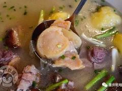 -黄桷树曹家私房菜(江与城店)