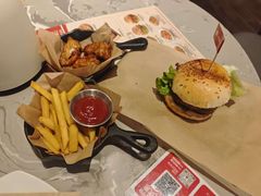 -必胜客(欢乐颂店)