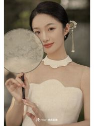 -雪中彩影婚纱摄影·微光艺术中心