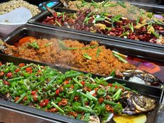 -宏兴烤鱼山庄(宣恩总店)
