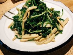 -吴越荣记苏州菜·松鼠桂鱼100%活鱼现做(斜塘老街店)