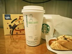 -星巴克臻选(南京金茂览秀城店)