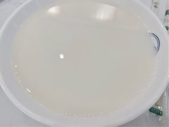-李与白包子铺(桐梓林店)