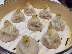 蟹粉小笼包-新吉士·上海菜(浦东LCM置汇旭辉店)