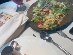 -GreyWhale灰鲸餐厅(武汉国际广场店)