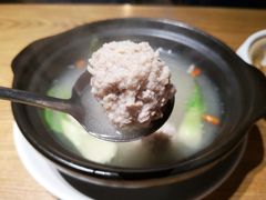 手工淮扬狮子头-茅炒屋龙虾·烧烤·湘菜(新河路店)