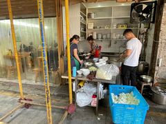 餐具摆设-蒋六十八梯眼镜面(渝中店)