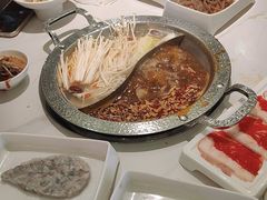 -嘎琉鲜切牛肉自助火锅