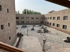 -敦煌山庄摘星阁