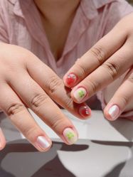 -丽心自助美甲美睫