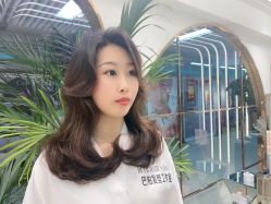 -BULB STUDIO 巴柏明星发型工作室