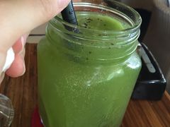 奇异果汁-Bamboo Bar & Grill Restaurant