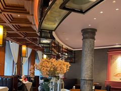 -八府香鸭·啫啫煲(华山路店)