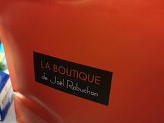 -Salon de The de Joel Robuchon(外滩18号店)