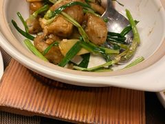 姜葱桂鱼煲-浙江安吉JW万豪酒店·万豪中餐厅