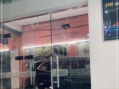 -鲨鱼皮汽车凹陷玻璃修复(静安店)