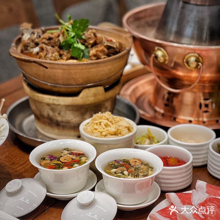 天鸿涮肉/老北京铜锅涮肉吃起来太治愈啦！