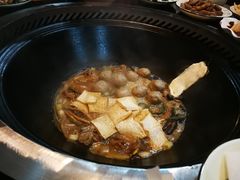 -三里屯土灶炖公鸡地锅鸡(江东店)
