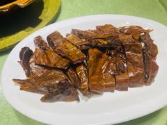 特色酱板鸭-老街鱼嘴巴(坡子街老店)
