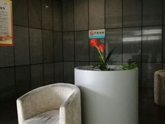 -三锐体育游泳中心