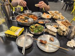 -蚝美人·生蚝海鲜烧烤(茶花园店)