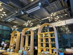 -桉树林A coffee 森林餐厅(三圣乡店)
