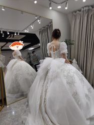 -不晚国际婚纱礼服