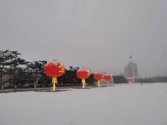 -大连人民广场