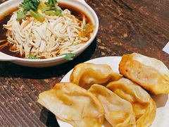 鲜肉锅贴-共和春(甘泉路店)