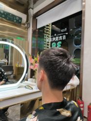 点击看大图 -卡尔诗·科技美肤连锁