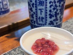 -湘下佬·老长沙吃货铺(顺成·大融城店)