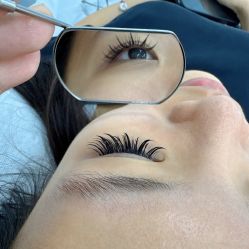 -爱纶美·美甲美睫半永久