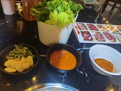 生菜-燚青春泥炉烤肉(东泰店)