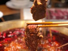 -潮火锅·麻辣牛肉火锅(观音桥方圆·LIVE店)